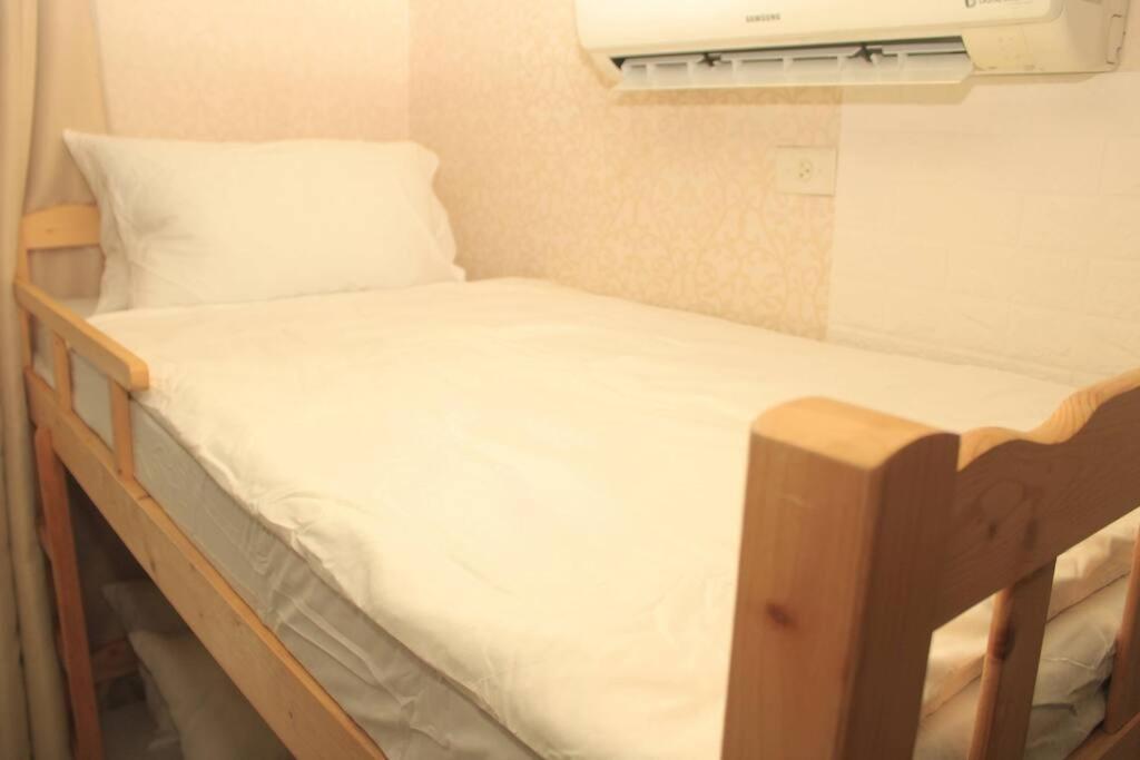 A2J Luxury 1Br Balcony Suite Near Venice Mall Bgc マニラ市 エクステリア 写真