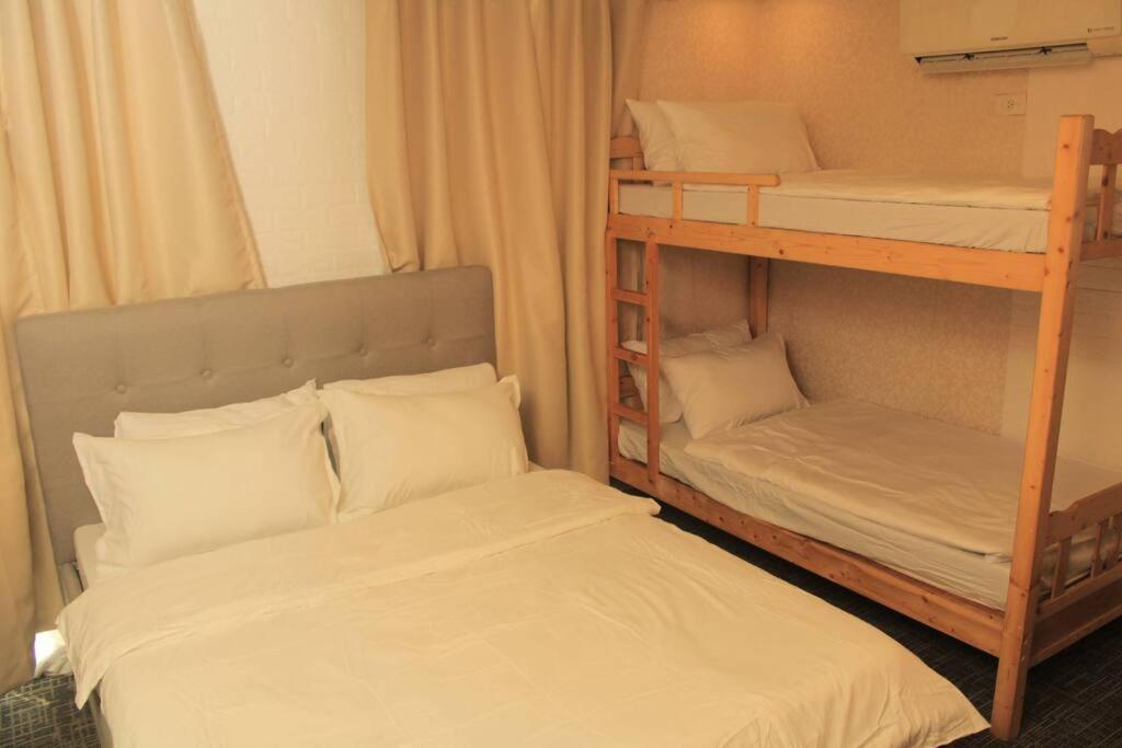 A2J Luxury 1Br Balcony Suite Near Venice Mall Bgc マニラ市 エクステリア 写真