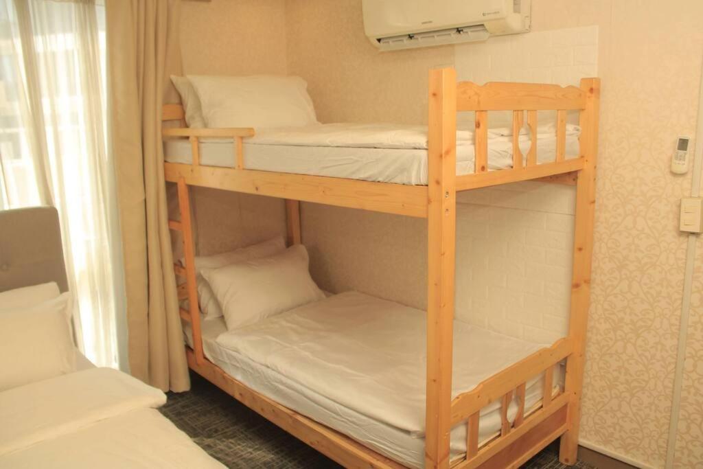 A2J Luxury 1Br Balcony Suite Near Venice Mall Bgc マニラ市 エクステリア 写真
