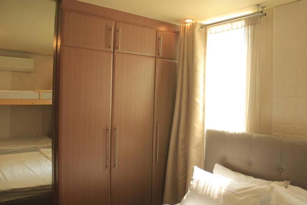 A2J Luxury 1Br Balcony Suite Near Venice Mall Bgc マニラ市 エクステリア 写真