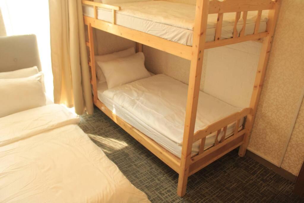 A2J Luxury 1Br Balcony Suite Near Venice Mall Bgc マニラ市 エクステリア 写真